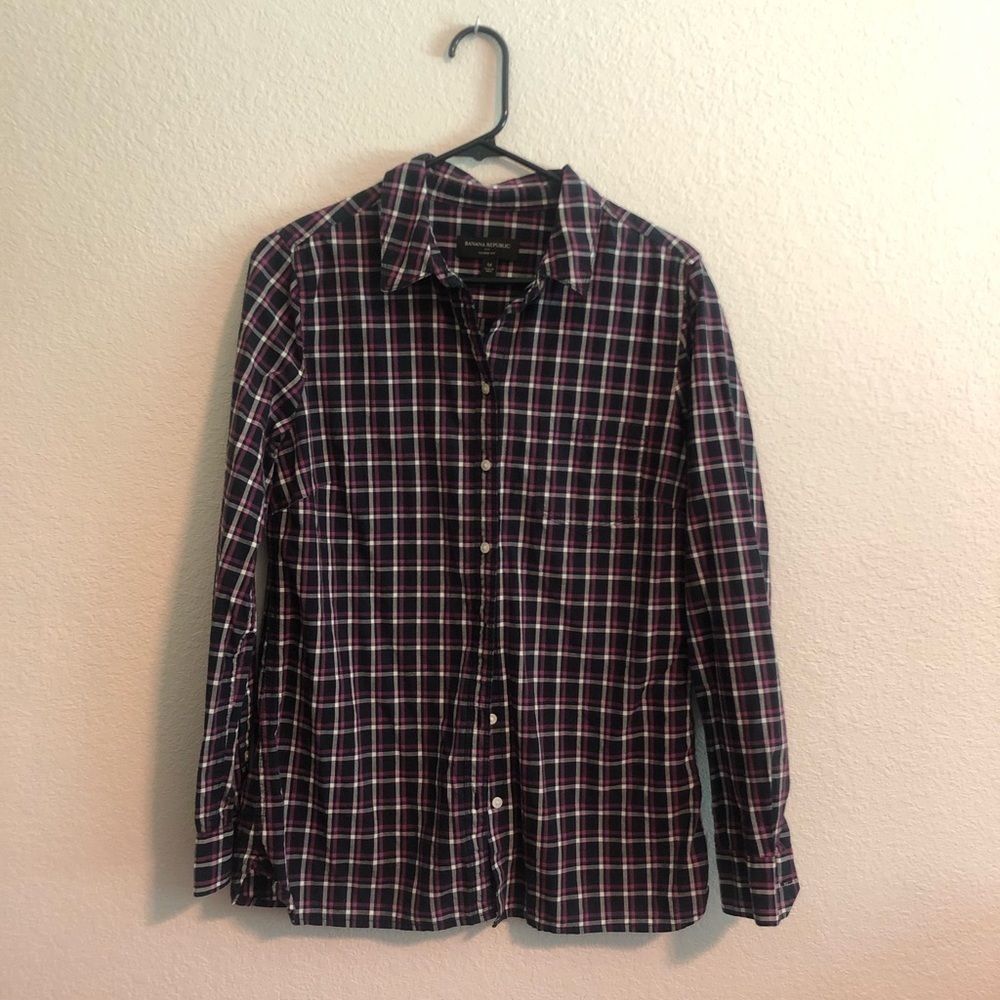 Banana Republic Classic Fit Button Down Shirt